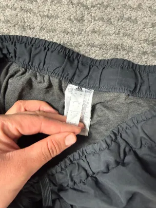 ¡¡OFERTA!! Talla L Pantalón Adidas Impermeable