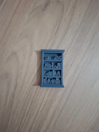 Librerie in miniatura per diorami