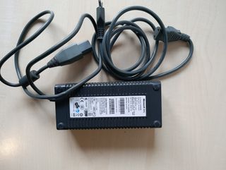 Xbox 360 con 2 controller