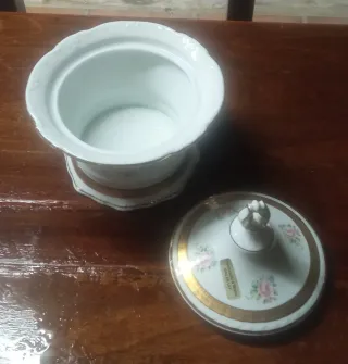 Bombonera antigua oro de ley