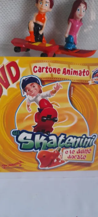 Gli Skatenini Sorpresine Ferrero 2007 con Dvd