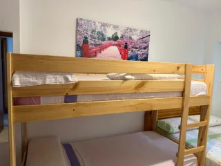 Litera de madera natural