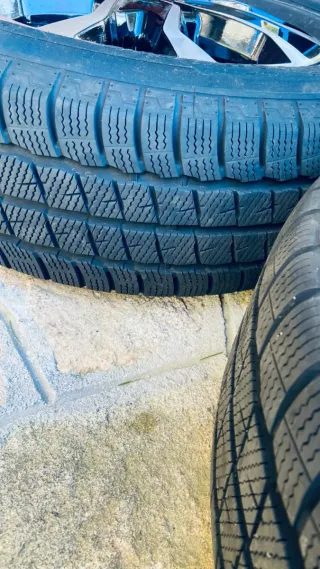 Llantas 16"y neumáticos nuevos Renault Traffic