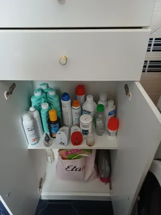 Armario de baño blanco Se entrega en Albacete