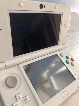 Nuovo Nintendo 3DS bianco