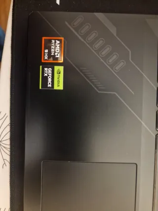 Portátil Gaming MSI A16 HX D8WGKG-200XES