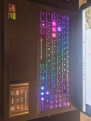 Portátil Gaming MSI A16 HX D8WGKG-200XES