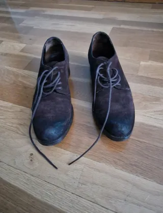 Zapatos Hakei Marrones