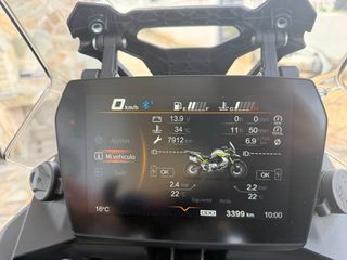 Voge 900 DSX Negra y Verde