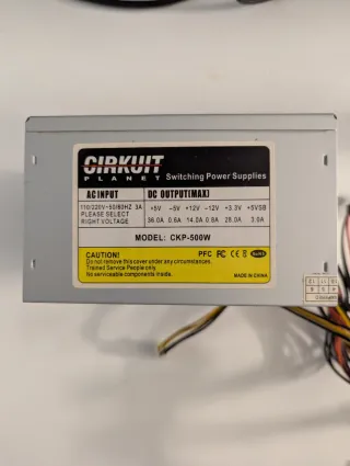 Fuente de alimentación PC 230V