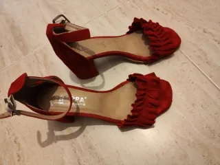 Sandalias piel rojas fiesta Talla 38