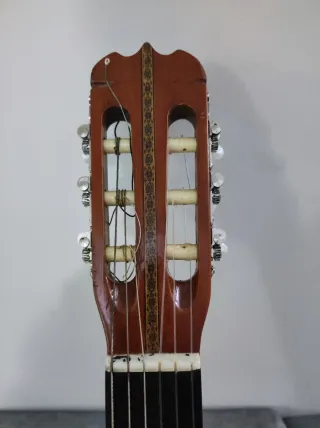 Chitarra classica Majr