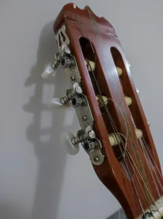 Chitarra classica Majr