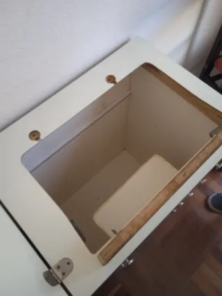 Cómoda de maquina de coser