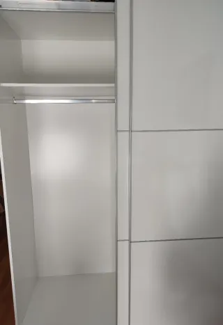 Armario blanco puertas correderas