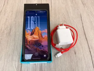 OnePlus Nord 4 + Mando Gamesir G8+ y Cargador 100w