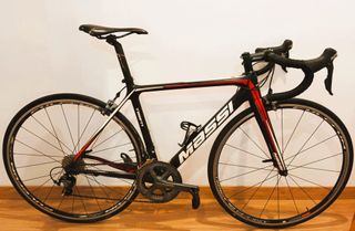 Bicicleta da strada Massi Team in carbonio