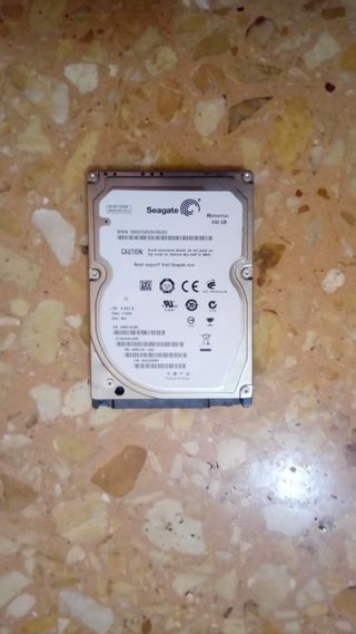 Disco Duro Seagate 640GB SATA II 2.5, mas carcasa