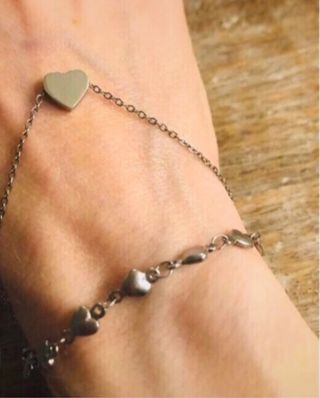Pulsera Doble con Corazones en Plata
