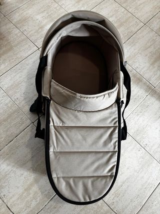 Pacchetto Babyzen YOYO² + Capazo + 3 extra in regalo