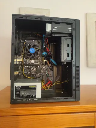 Ordenador Sobremesa Zalman disco duro SSD 500 i3