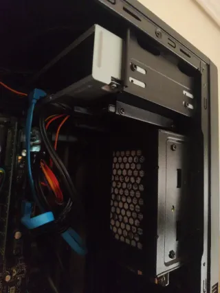 Ordenador Sobremesa Zalman disco duro SSD 500 i3