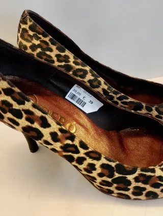 A ESTRENAR Zapatos tacón DERO estampado leopardo