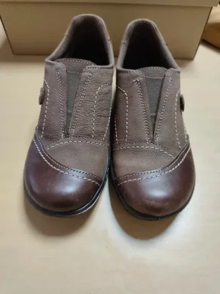 Zapatos marrones talla 37 nuevos