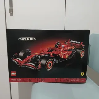 LEGO Technic Ferrari SF-24 (42207)