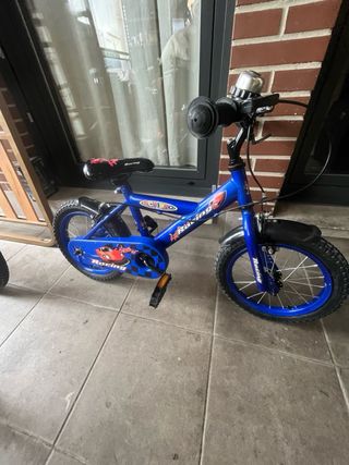 Bicicleta infantil azul Racing