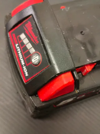 Batteria Milwaukee M18 5.0 Ah REDLITHIUM