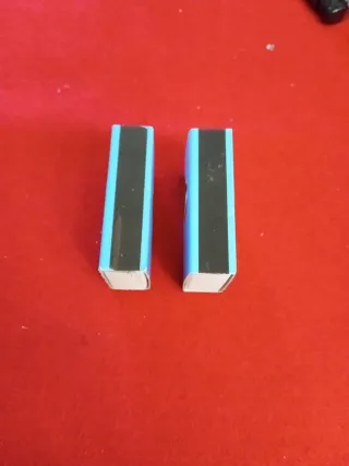 2 Scatole di Aghi da Cucito Collezione Cani al prezzo di 5€ per entrambe