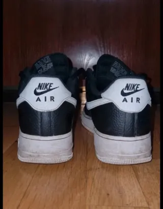 Nike Air Force 1 Zapatillas Negras y Blancas