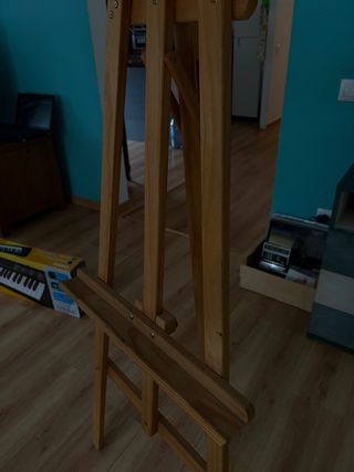 Trípode de madera para pintar