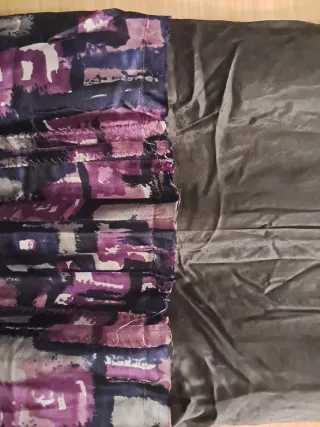 Abito midi in seta con spalline strette