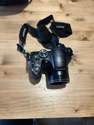 Fotocamera Fujifilm con custodia