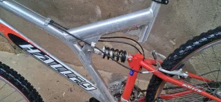 Bicicleta MTB halley Roja y Plata