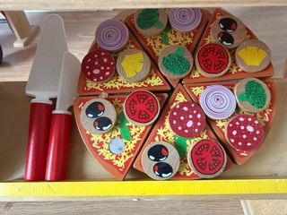 Supermercado de madera muy completo con accesorios