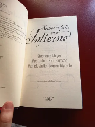 NOCHES DE BAILE EN EL INFIERNO (Spanish Edition)