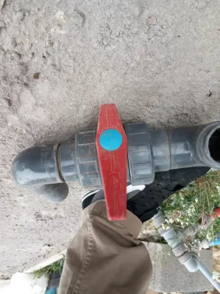 Válvula PVC 50 con Codo