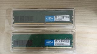 2x 8GB DDR4 Crucial RAM