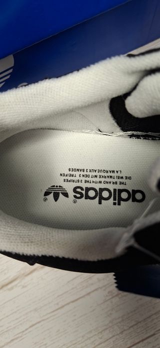 Adidas Campus negras – Nuevas con etiqueta