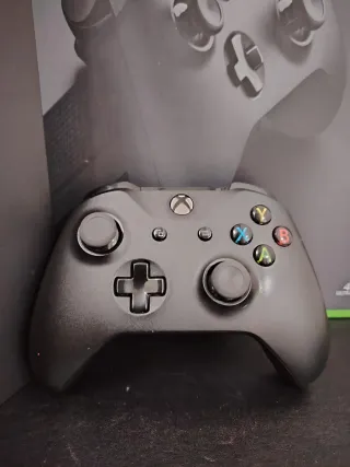 Xbox One X 1TB Nero con Garanzia