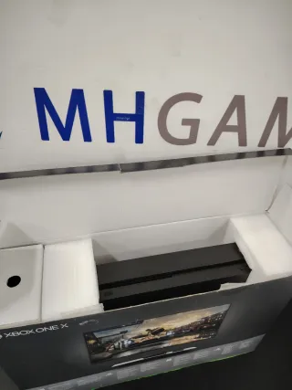 Xbox One X 1TB Nero con Garanzia