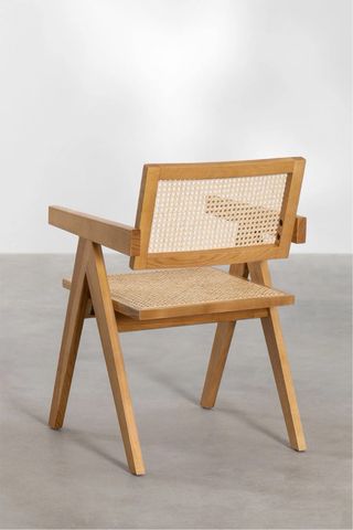 Silla comedor de madera y ratán con reposabrazos