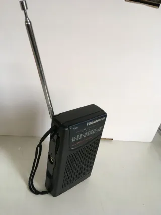 "Panasoanic" FM-AM radio transistor vintage nueva
