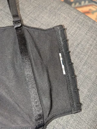 Corsé lentejuelas negro