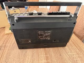 Radio Cassette Sanyo Portátil