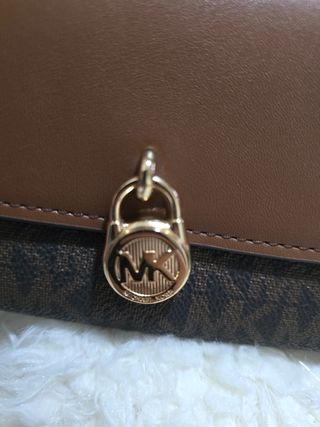 Cartera Michael Kors Marrón y Dorada