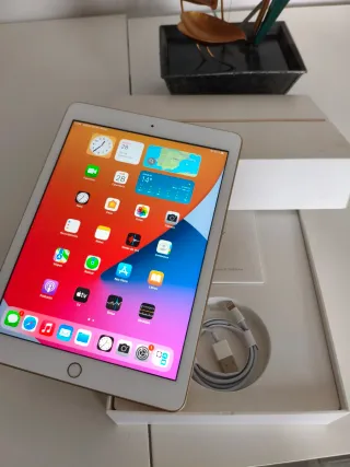 Apple iPad 5 Oro